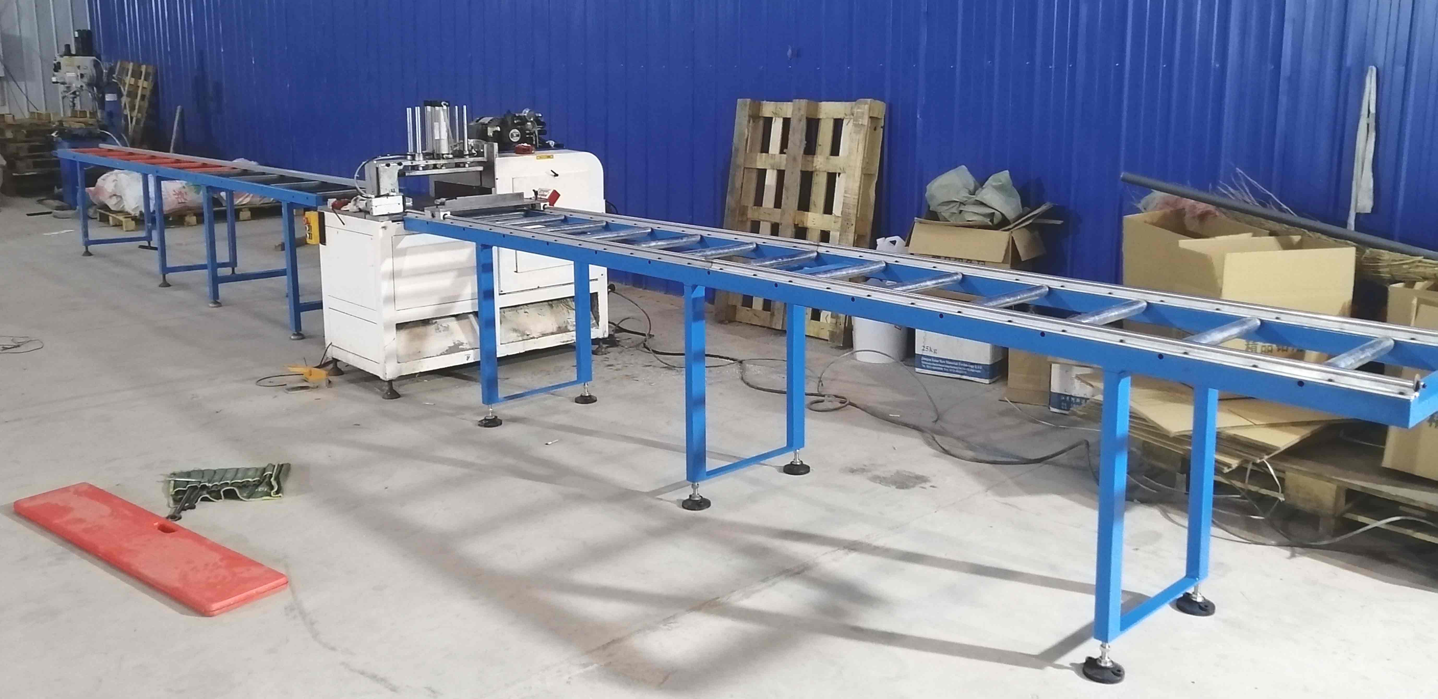 鋁型材下料如果尺寸較長,使用半自動切鋁機SDY-B500非常適合