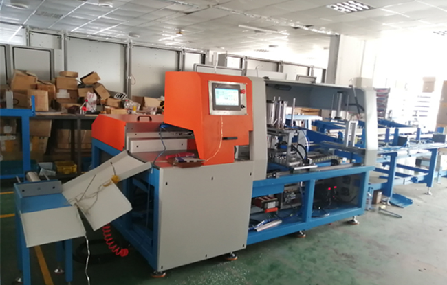 鋁型材切割機自動上料 下料 鋁型材切割機自動上料 下料