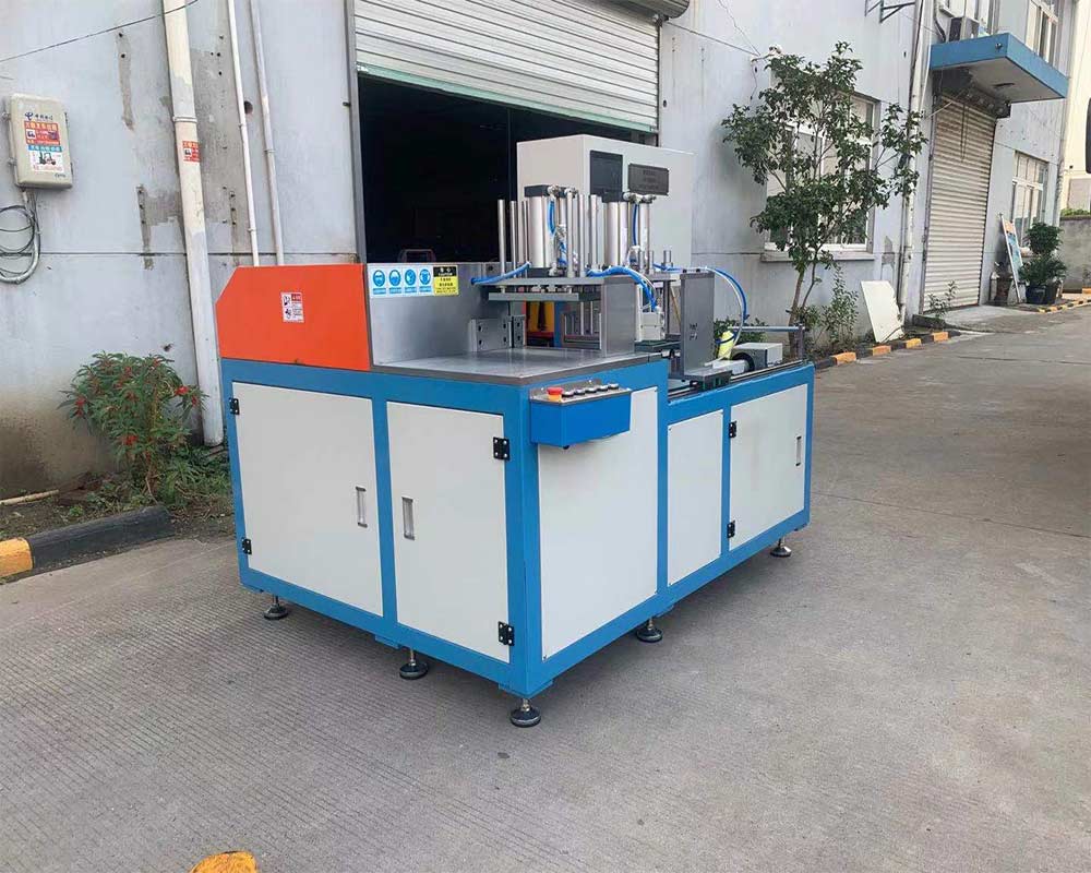 全自動切鋁機SDY-Q300側面圖 全自動切鋁機SDY-Q300側面圖